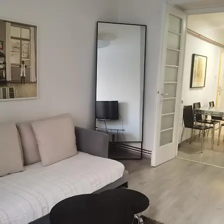 Lejlighed Two Bedroom Museum *