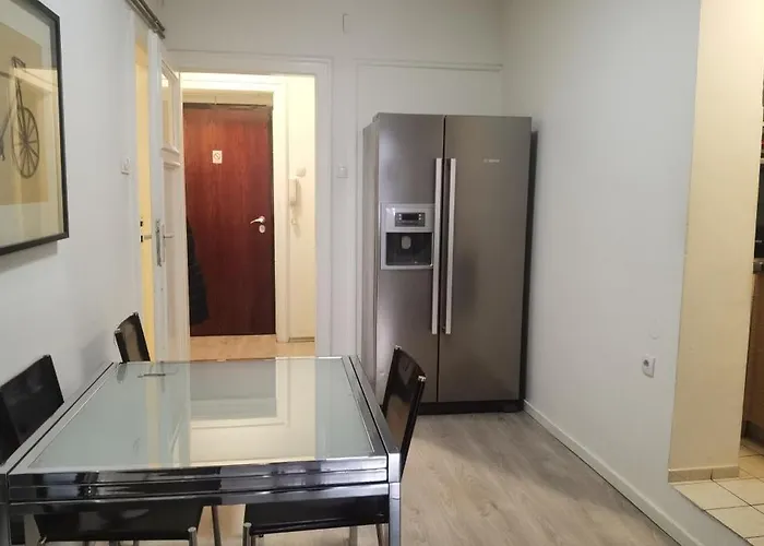 Lägenhet Two Bedroom Museum *